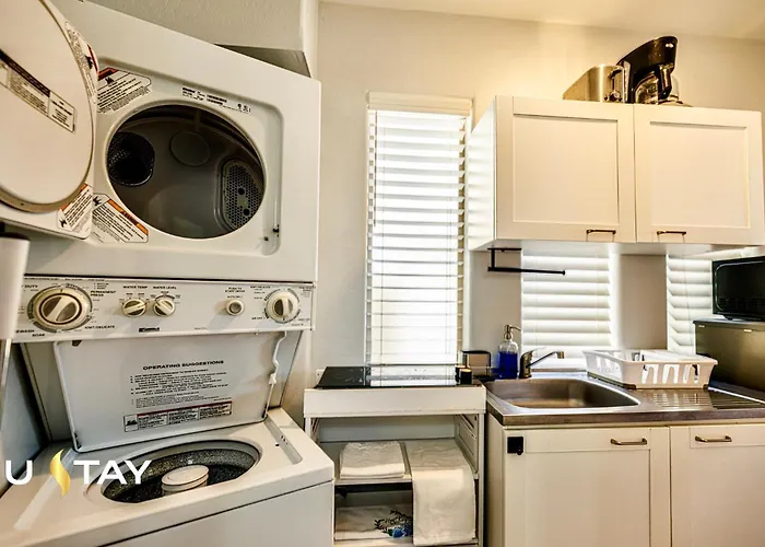 No Fees! Civic Centre, Microapt Layout & Own Entry